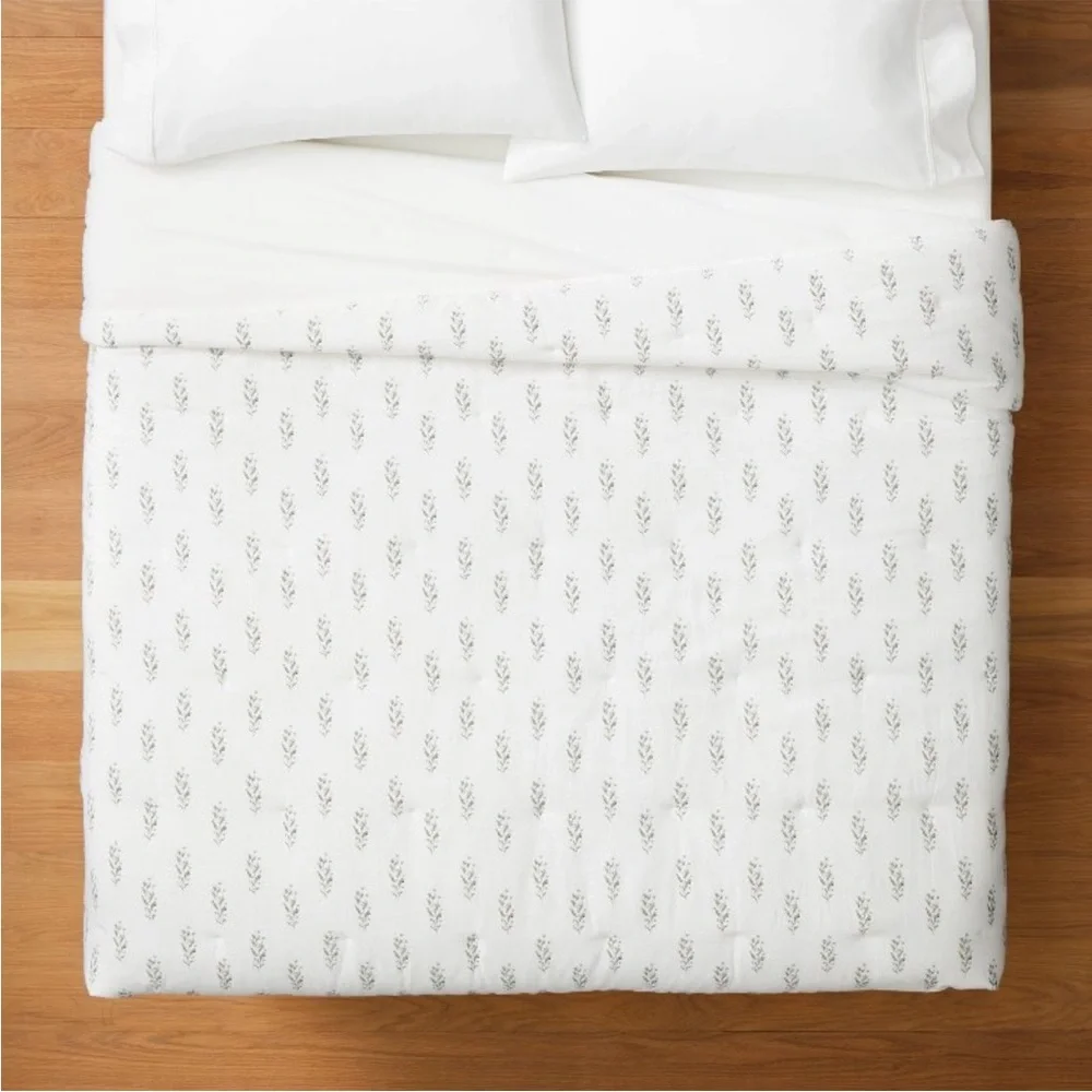 Full/Queen Lofty Cotton Slub Wood Block Floral Quilt White - Studio McGee